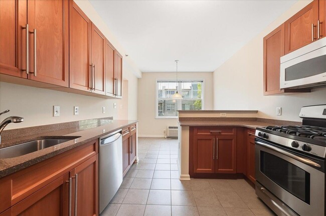 15 Freedom Way Unit 303