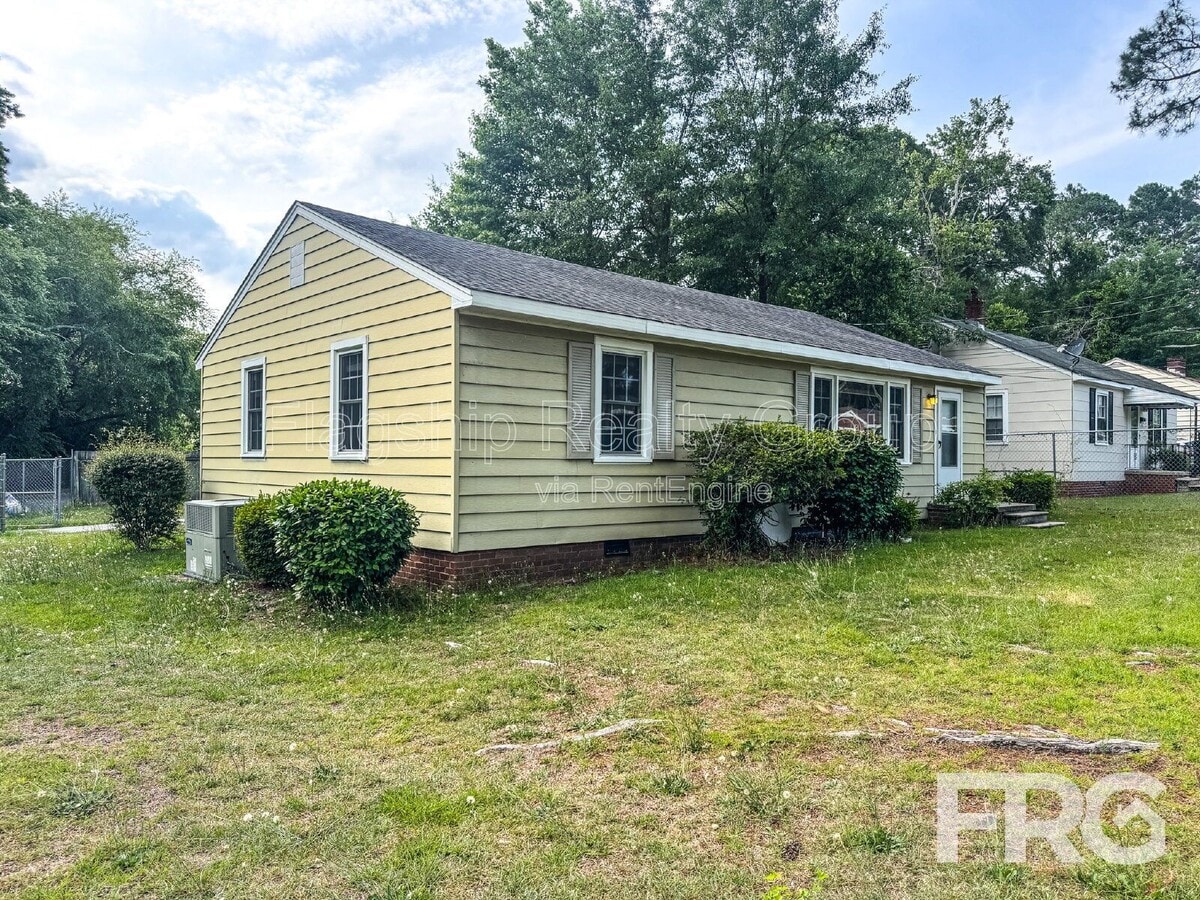Photo - 903 S Andrews Ave