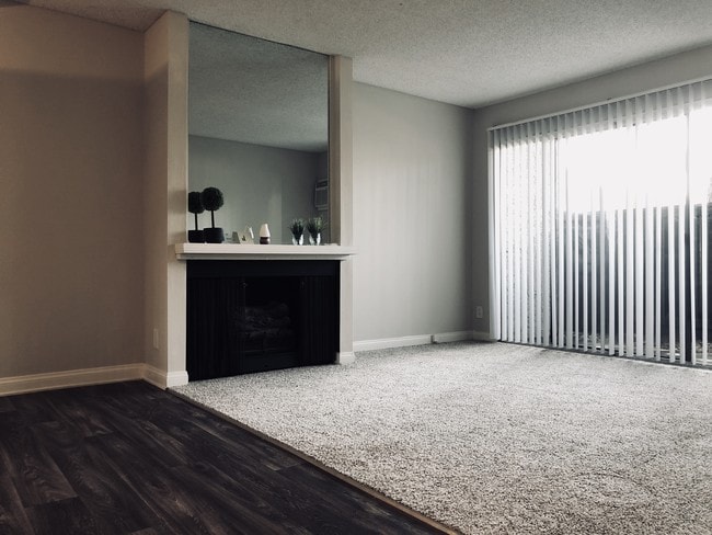 Twenty 2 Eleven Apartment Homes