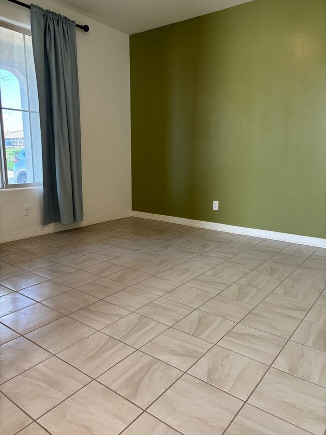 Photo - Single Level Queen Creek Home