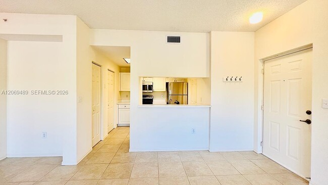 Photo - 2807 Veronia Dr Unit 201
