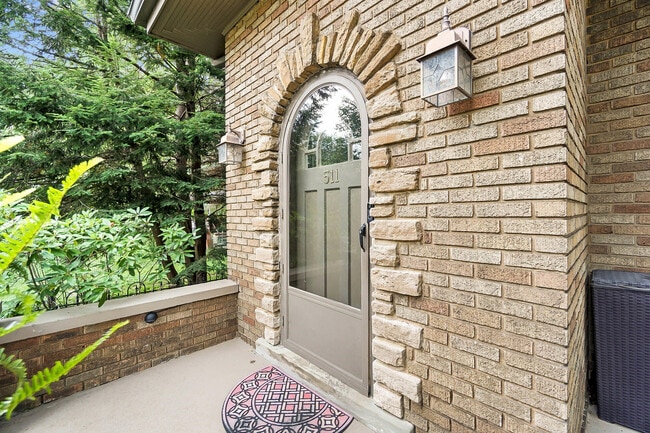 Photo - 511 Park Ave Unit 2