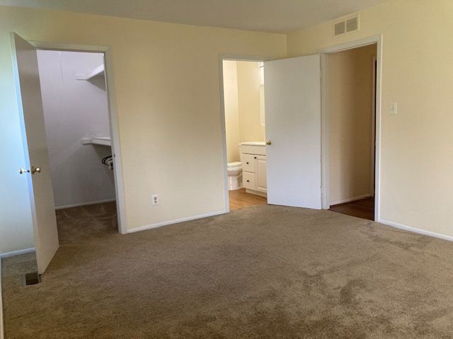 Photo - 2003 Raven's Row