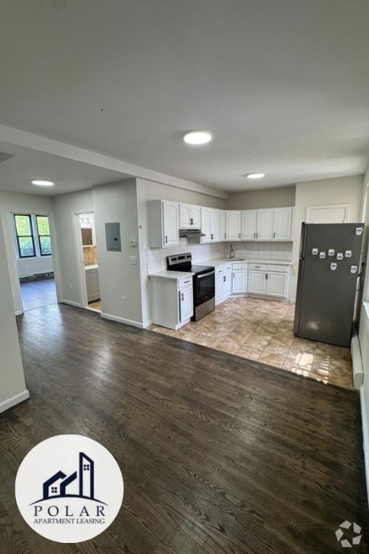 Building Photo - 150 S Harrison St Rental
