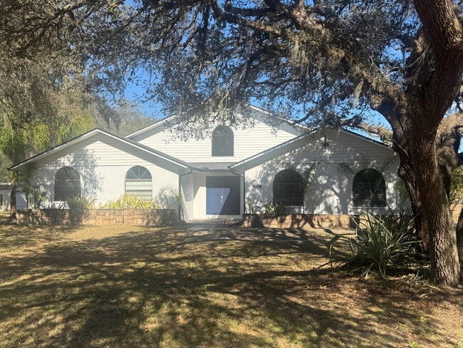 Building Photo - Beautiful Country Home on 1.76 Acres — No HOA, No Deed Restrictions!