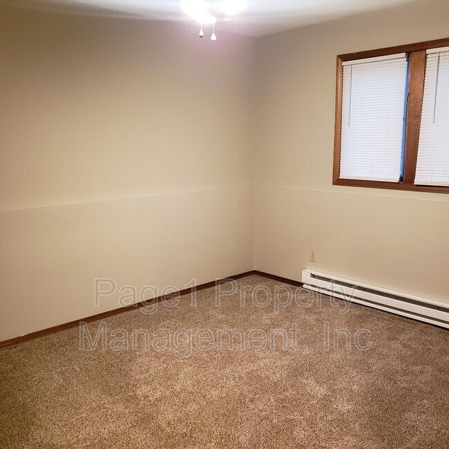 Photo - 6042 Boxwood Dr Condo Unit 1