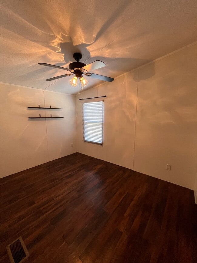 Photo - Mobile home in country setting (six month lease)