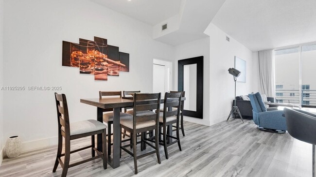 Photo - 18800 NE 29th Ave Unit PH20