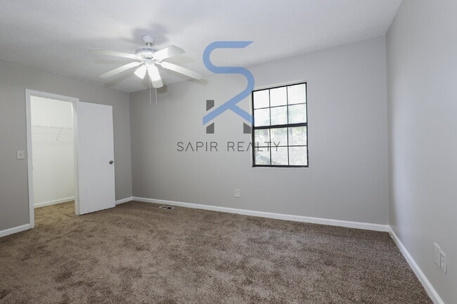 Photo - Move in before October 31st and get $100 O...