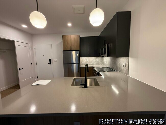 Photo - 199 Gardner St Unidad 308