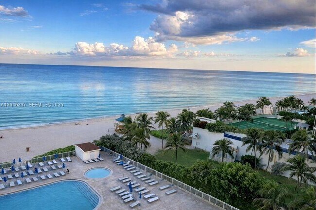 Photo - 19201 Collins Ave Unit 707