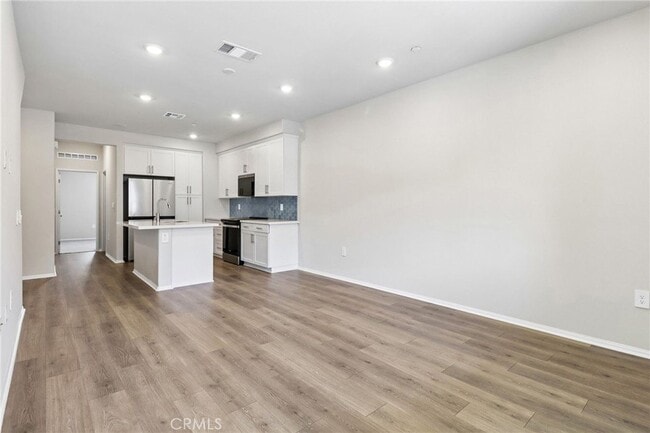 567 Toledo Way