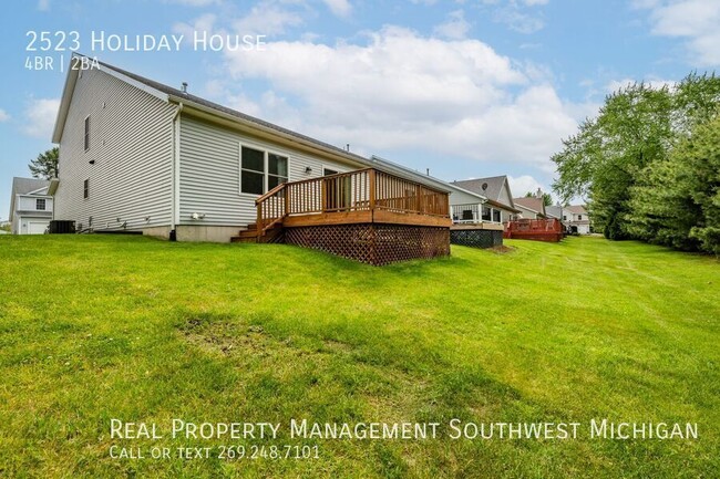 Photo - 2523 Holiday House Rd