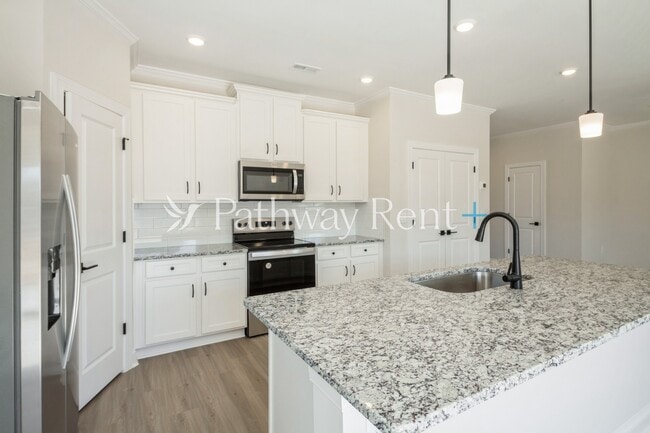 Photo - 145 Wembury Ln