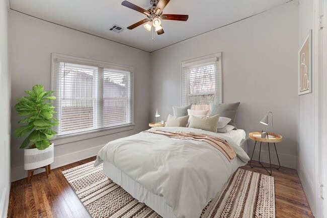 Photo - Charming 3/1 Near TU! Make this your new home!