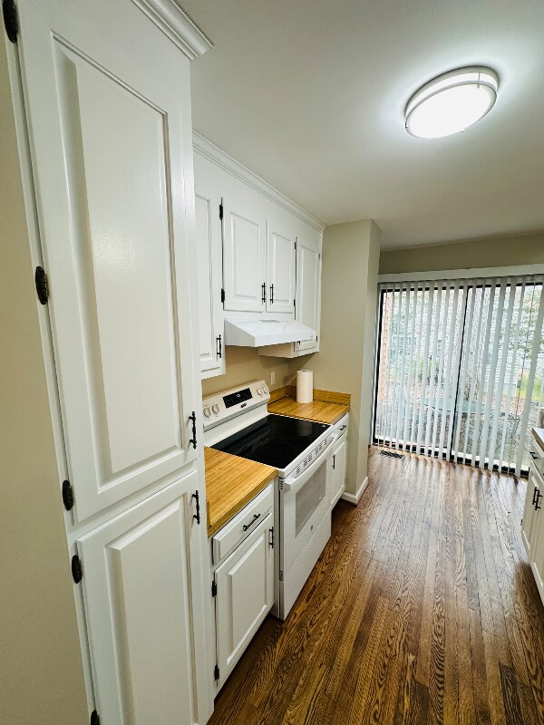 Photo - 714 Autumn Trce