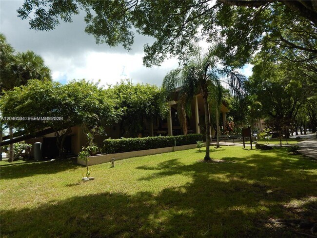 Photo - 14601 N Kendall Dr Unit 304K