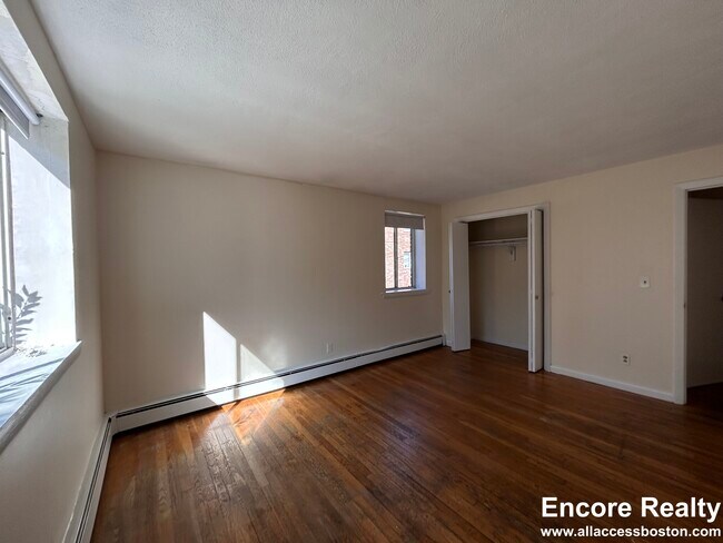 Photo - 50 Gardner St Unit #10