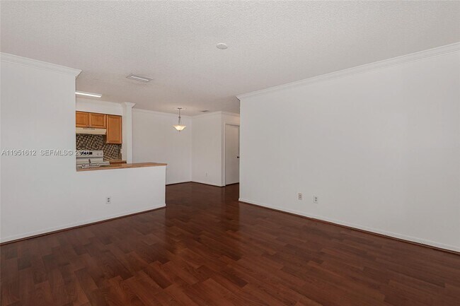Photo - 714 NW 103rd Terrace Unidad 202