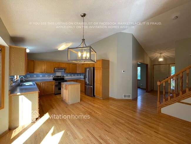 13470 Dellwood Way