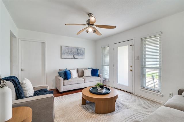 Photo - 904 Melody Cir