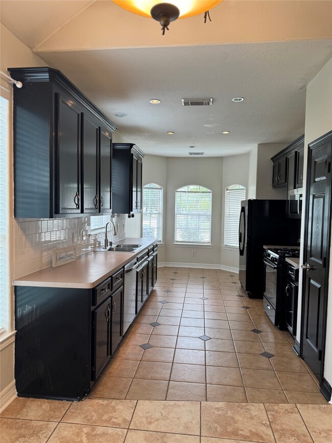 Photo - 2227 Oakwell Ln