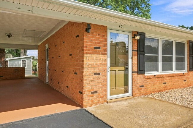 Photo - 15 Eavers Cir