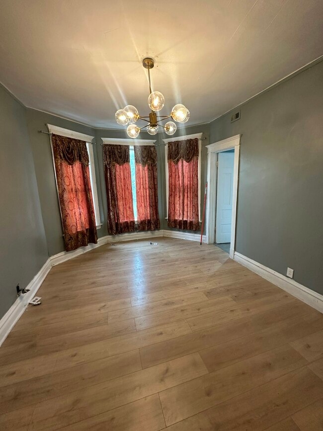 Photo - 6219 S Wood St Unit 2