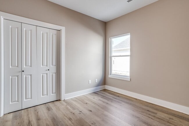 Photo - 1625 S Limuel Cir