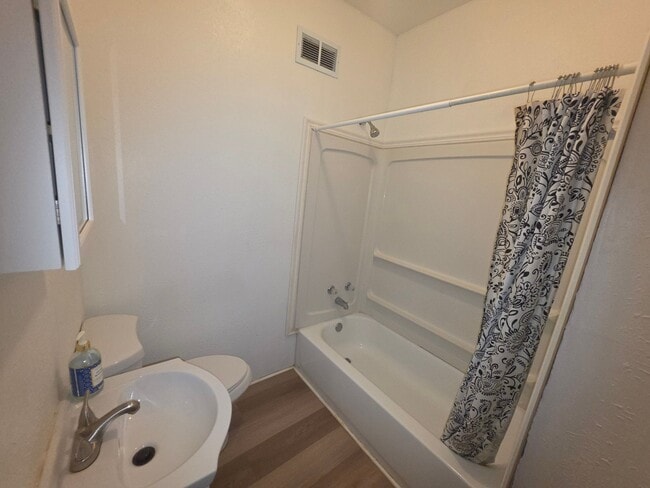 300 Colona Ave Unit E