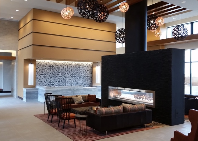 Grand Lobby - ICON Residences at The Rotunda