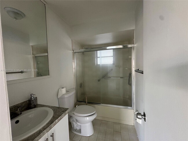 Photo - 3608 SW 25th St Unit 3608