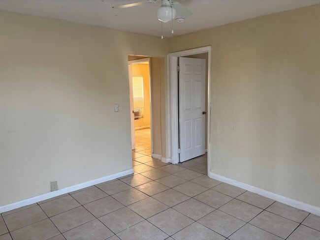 Photo - 1125 W 28th St Unit C BACK DUPLEX Apt #1 FRONT