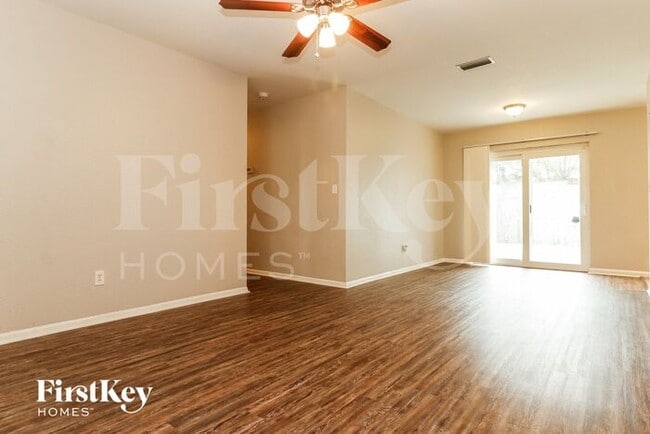 Photo - 5770 93rd Ave N