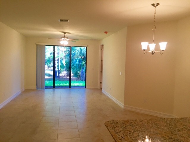 Photo - 7903 Bristol Cir
