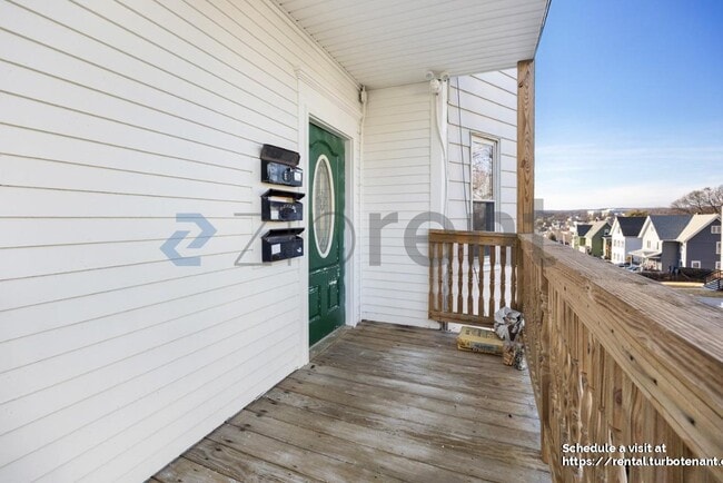 Photo - 82 Green Hill Pky