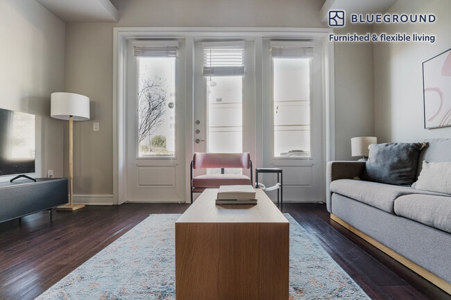 Photo - 3201 Esperanza Crossing Unit FL1-ID298