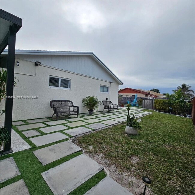 Photo - 19623 NW 30th Pl