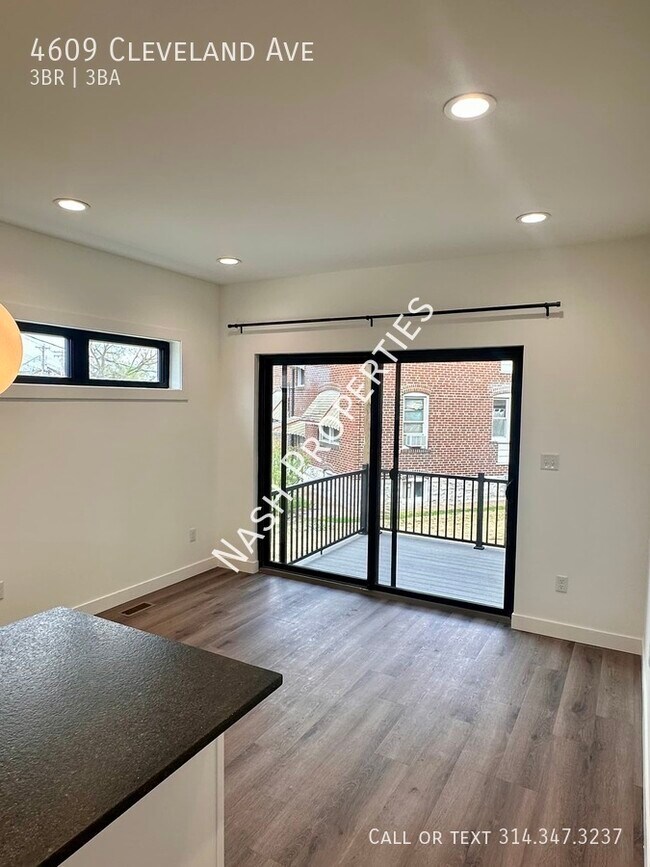 Photo - $2100 - 3 Bed / 2.5 Bath apartment in the ...