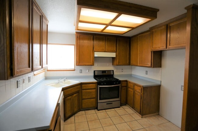 Photo - Great home on a cul de sac