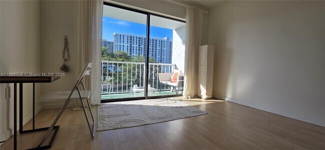 Photo - 1650 NE 115th St Unit 310