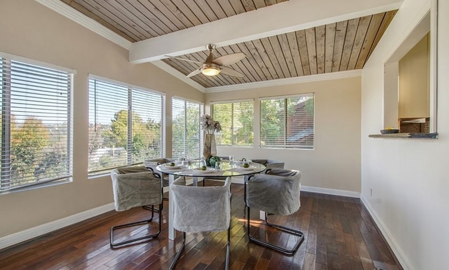 Dining Room - 5102 Medina Rd