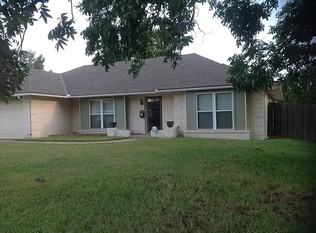 Lease to Purchase 1,773 sqft - Putnam City... - Lease to Purchase 1,773 sqft - Putnam City... Casa