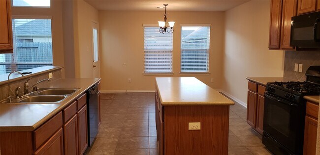 9923 Yearling Pl