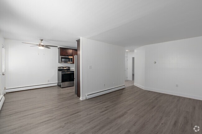 2BR, 1BA - 875SF - Living Room