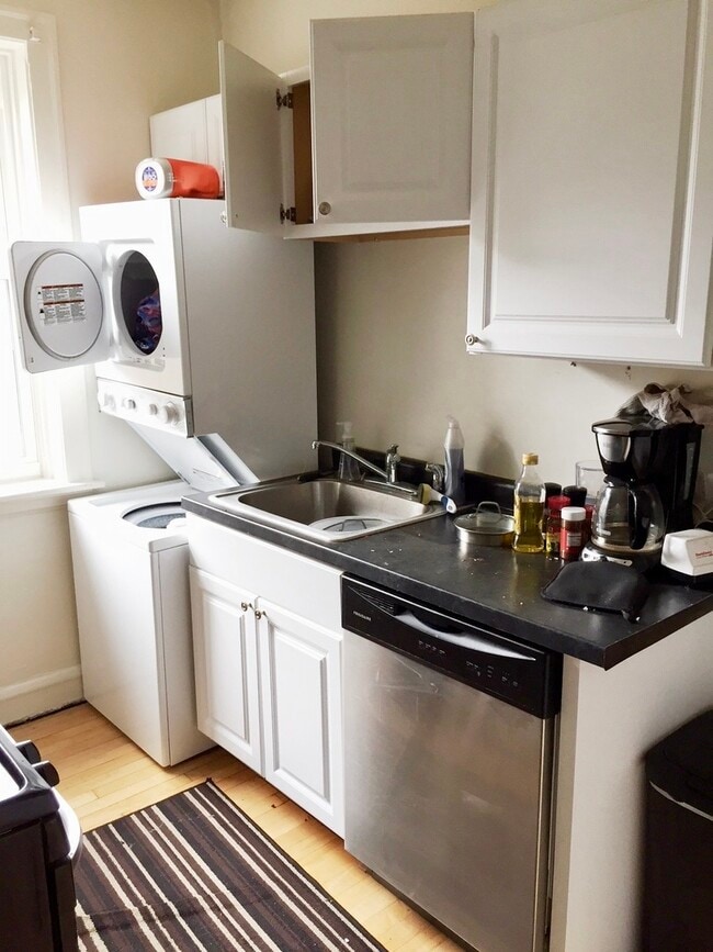 Photo - 4218 N Clark St Unit 1