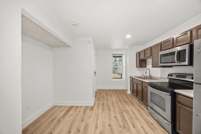 Photo - 2228 S. Wood-BSMT Unit BSMT