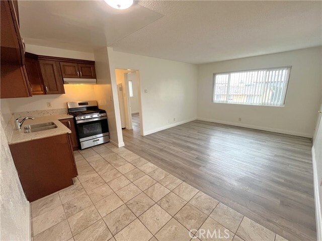 Photo - 4461 W 135th St Unit F