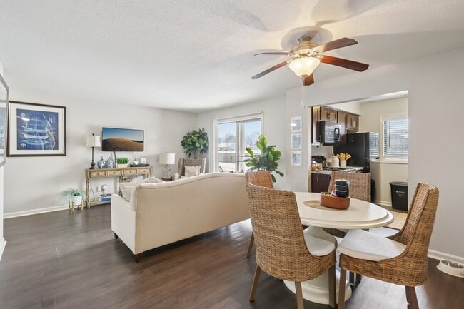 Photo - Northlake Village