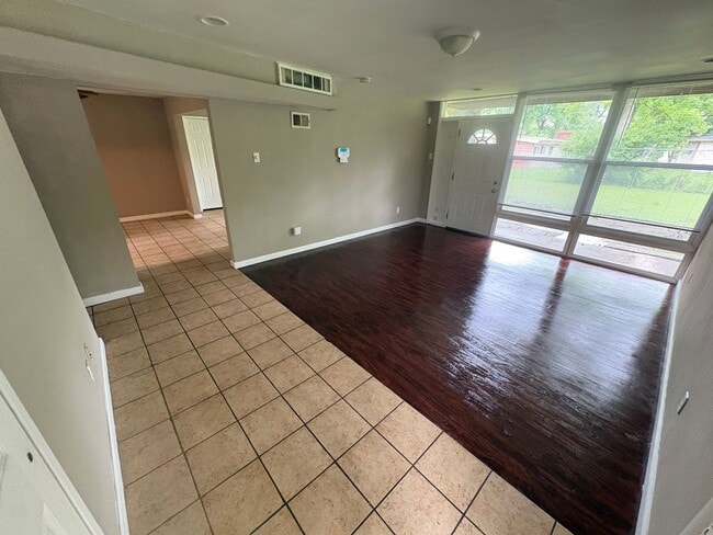 Photo - 3 Bedroom/1.5 Bath Brick Ranch